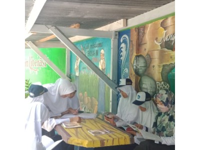 KEGIATAN JUMAT LITERASI