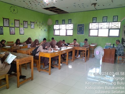 Kegiatan Literasi, Sabtu 12-10-2024