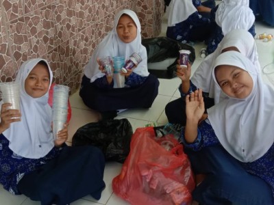 IDENTIFIKASI JENIS-JENIS SAMPAH