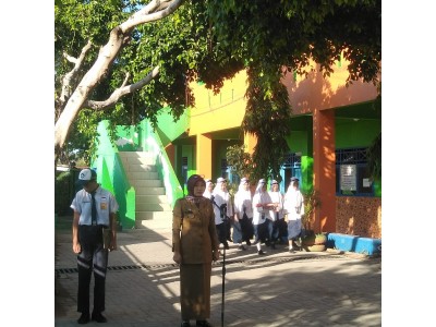 UPACARA BENDERA (19-02-2024)