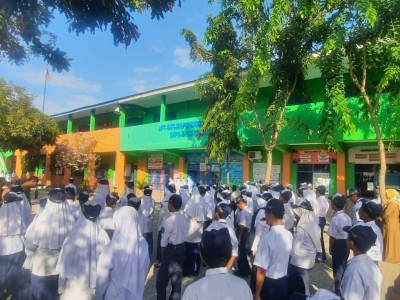UPACARA BENDERA ( 7-10-2024 )
